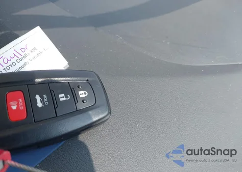 2022 Toyota Corolla Xse z USA, uszkodzony, nr VIN 5YFT4MCE3NP127970